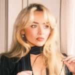 Penyanyi Sabrina Carpenter Mencapai Status Trendsetter Baru