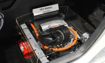 Rahasia Efisiensi New Veloz Hybrid EV, Baterai Jadi Penentu