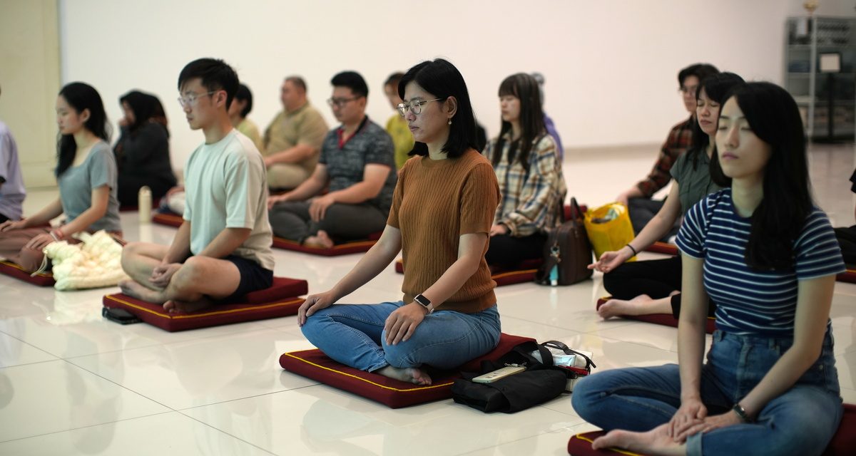 Praktik Meditasi Dan Kesehatan Mental Untuk Remaja Depresi!