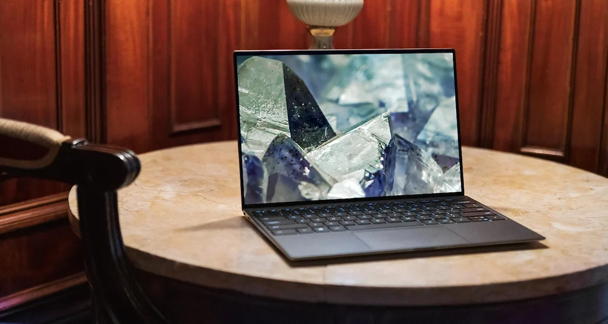 Lenovo IdeaPad Slim 3, Laptop Stylish Dengan Spesifikasi Menarik